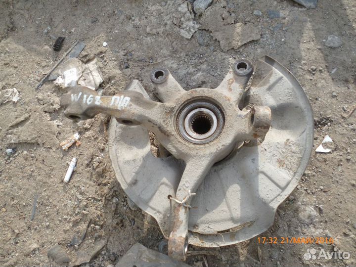 Кулак поворотный передний правый Мерседес А 160