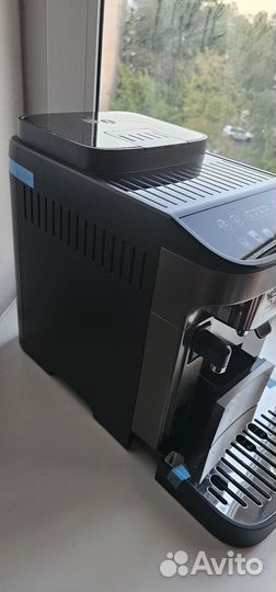 Кофемашина Delonghi ecam290.81.TB