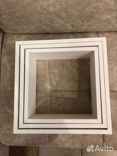 Полка навесная белая 3 штуки