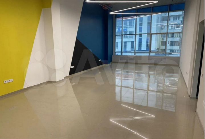 Помещение в 2-х уровнях 158,5 м2, центр