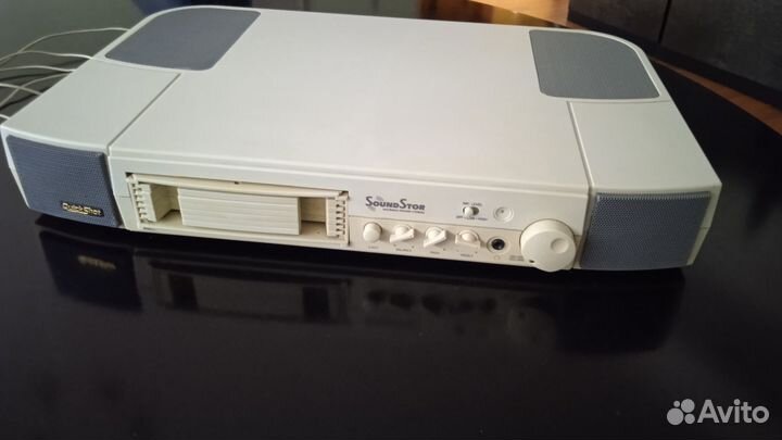 Quick shot Soundstor multimedia speaker console