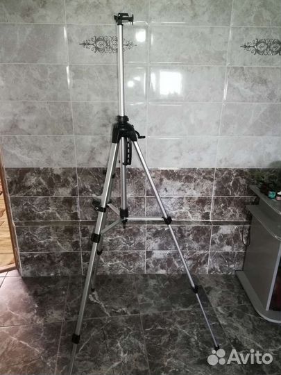 Мольберт или Штатив