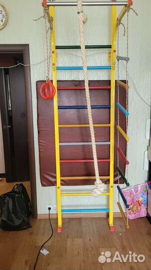Детская шведская стенка
