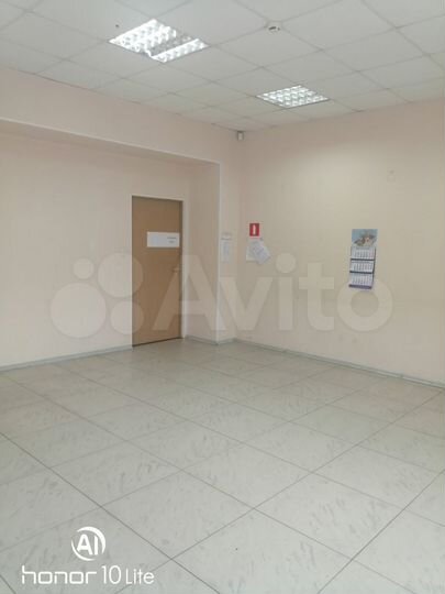 Сдам помещение свободного назначения, 304 м²