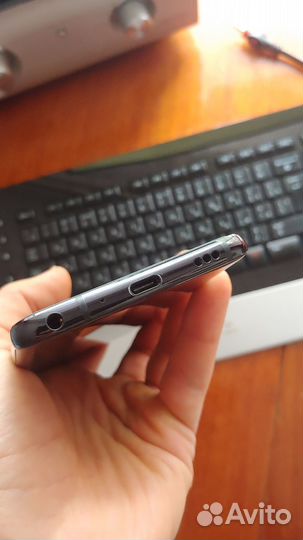 LG G7 ThinQ, 4/64 ГБ