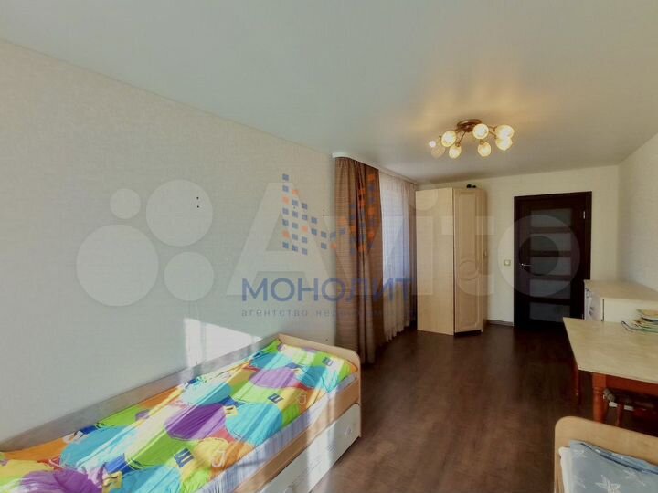 2-к. квартира, 68,4 м², 3/10 эт.