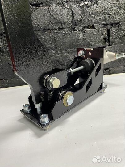 Гидравлический ручник / гидроручник