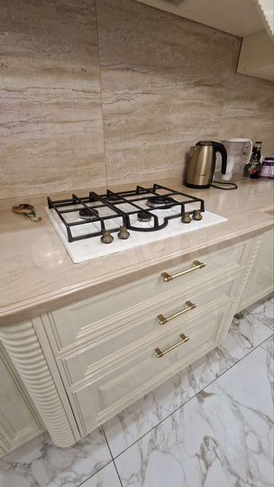 4-к. квартира, 126,8 м², 2/9 эт.