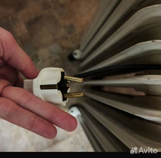 Масляный обогреватель delonghi