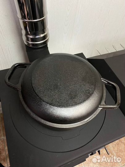 Кастрюля чугунная с крышкой - сковородой 4л