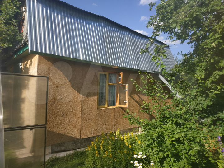 Дача 40 м² на участке 6 сот.