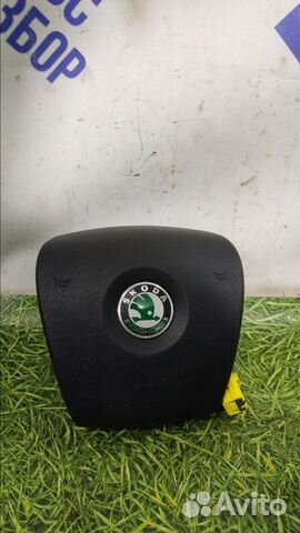 Подушка безопасности в руль (airbag) Skoda Fabia