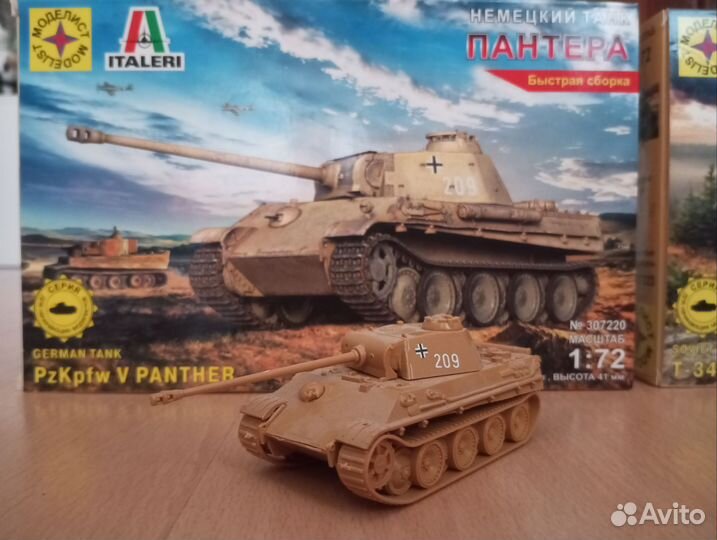 Модели танки и самолёты