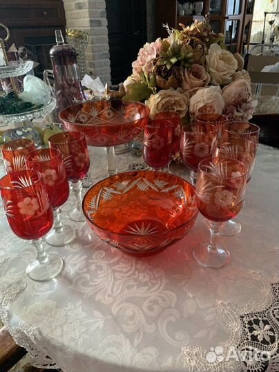 Красный хрусталь, вазы, фруктовницы, бокалы