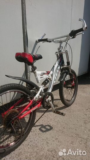 Велосипед Stels Pilot 250. колеса 20