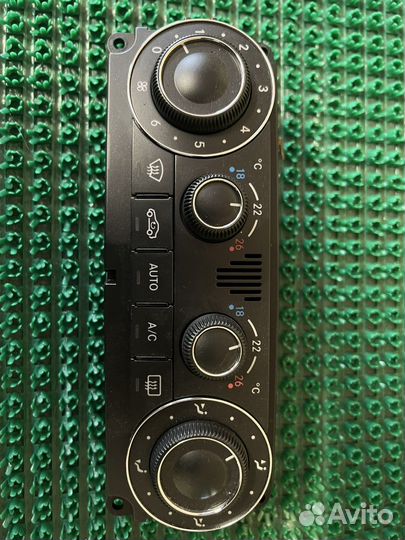 Блок климат котроля на mercedes w203 w211 w221