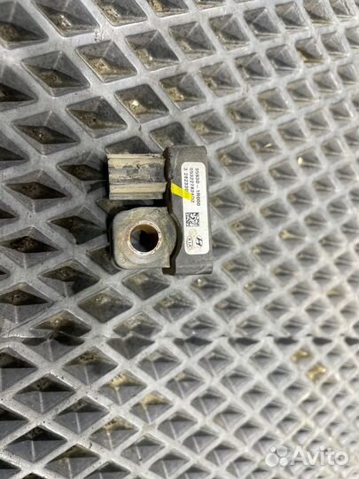 Датчик AIR BAG Hyundai Solaris 2010-2017