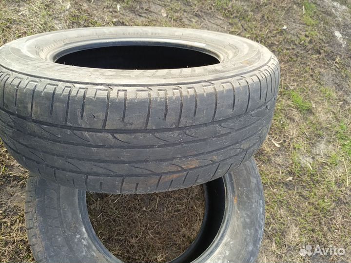 Bridgestone Dueler A/T 215/65 R16 98H