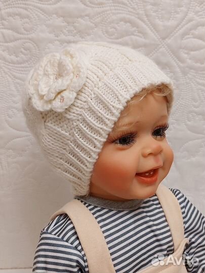 Новая шапка осенняя ог 36-38 новорожденной Англия