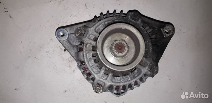 Генератор Mitsubishi Airtrek 4G64