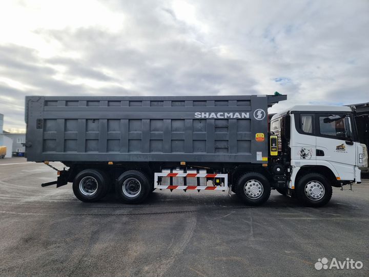 Самосвал 35 м³ Shacman X3000, 2023