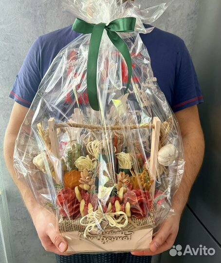 Мужской съедобный букет/корзины/наборы/подарок