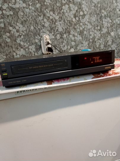 Видеомагнитофон