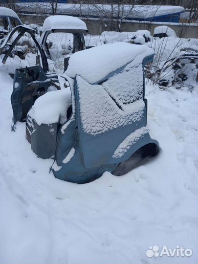 Задняя правая четверть outlander xl