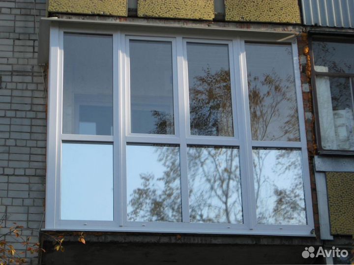 Остекление и отделка балконов