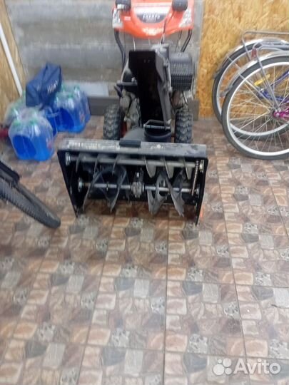 Снегоуборщик