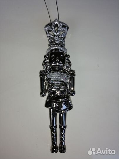 Елочные игрушки