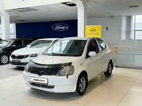 Toyota Vitz 1.0 AT, 2000, 330 000 км, с пробегом, цена 340 000 руб.