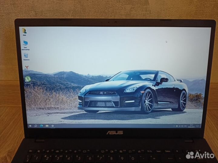 Asus 2023года Full HD тонкий 18мм