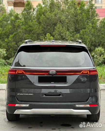 Kia Carnival 2.2 AT, 2021, 59 000 км