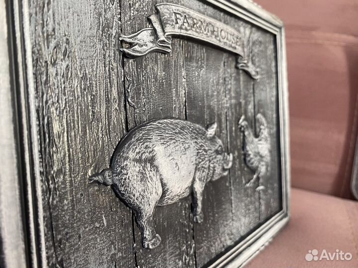 Панно (барельеф)интерьерное