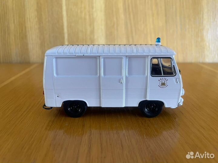 Peugeot j7, Fiat 238, Ford Transit, Daf 33