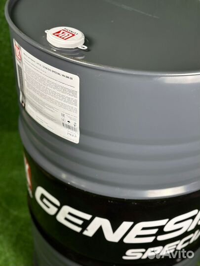 Lukoil genesis special FE 5W30