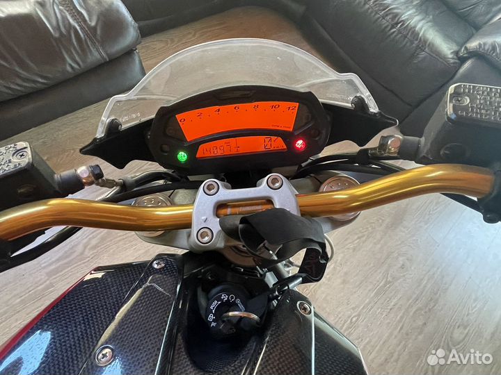 Ducati monster 696