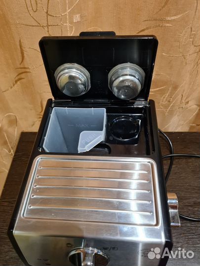 Кофемашина DeLonghi
