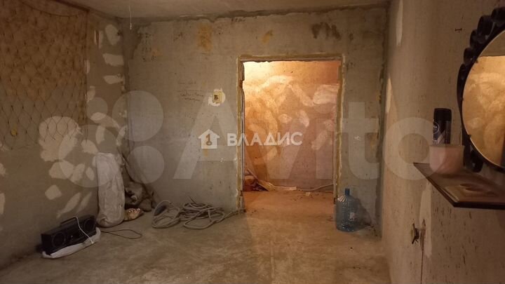 3-к. квартира, 63 м², 1/9 эт.