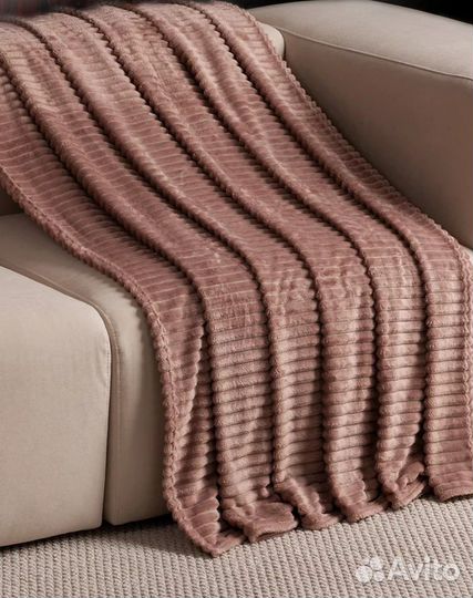 Плед плюс 2 наволочки