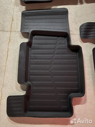 Ковры на Toyota Rav4