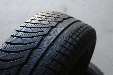 Michelin Pilot Alpin PA4 225/55 R18