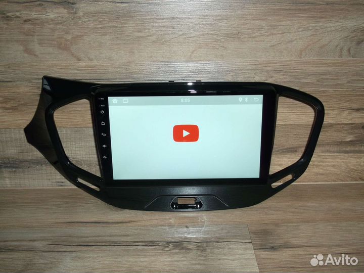 Магнитола в штатное место LADA Vesta