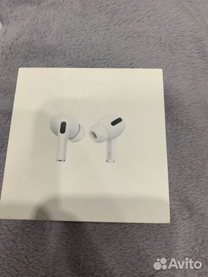 Коробка от airpods pro