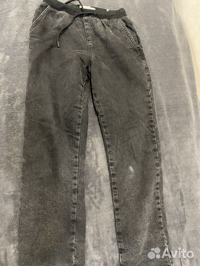 Джинсы широкие