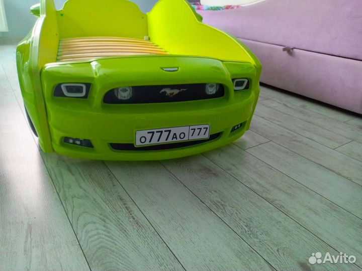 Детская кровать машина с матрасом