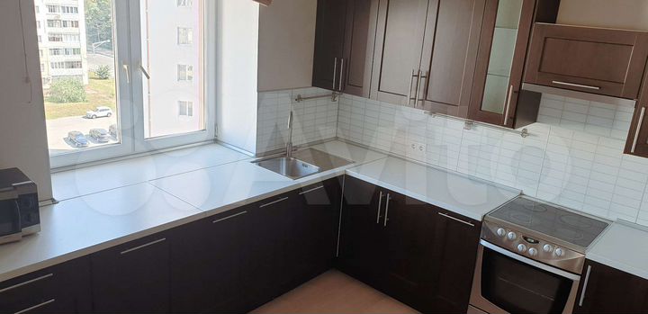 3-к. квартира, 114 м², 8/16 эт.