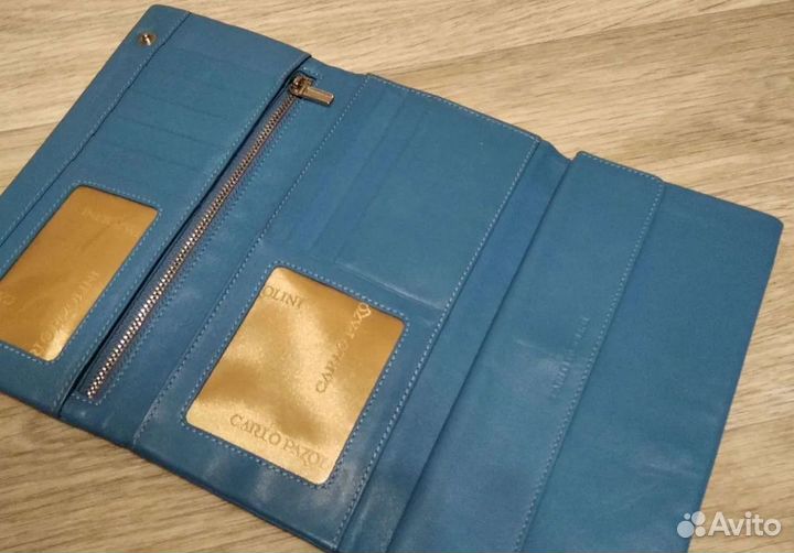 Женский кошелек из натуральной кожи Carlo Pazolini