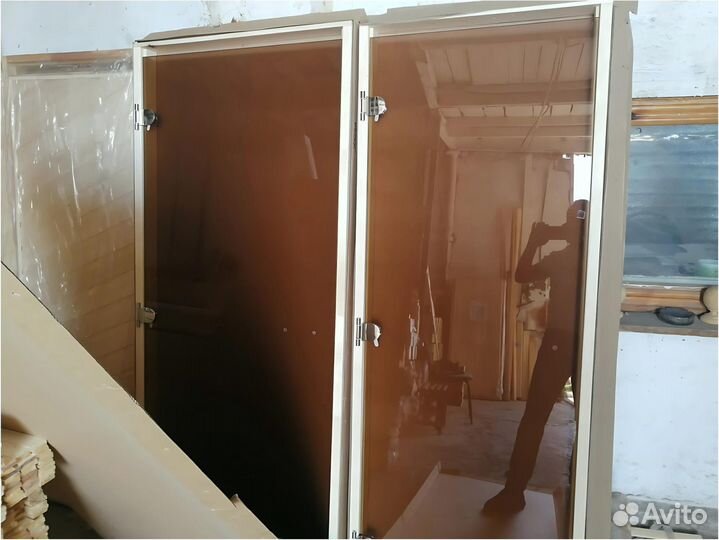 Стеклянные двери для сауны и бани